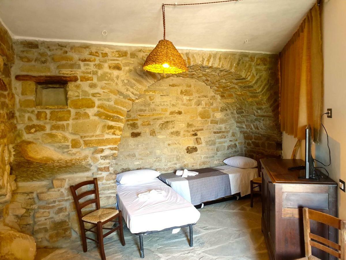Casa Contadina Apartamento Castelmezzano Exterior foto
